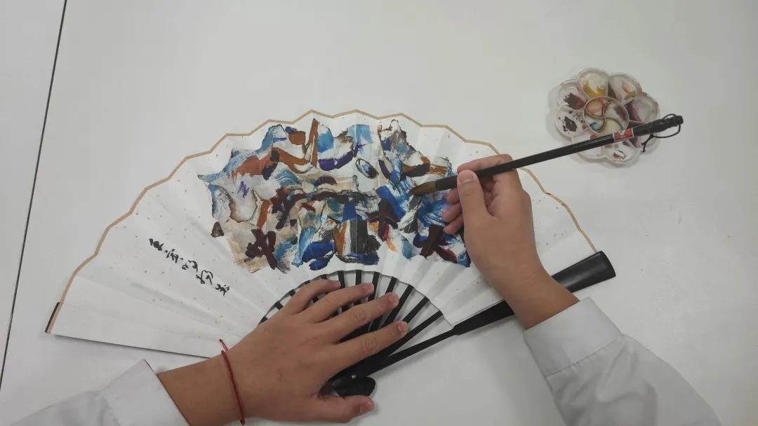 锦灰�?.png 锦灰�?.png